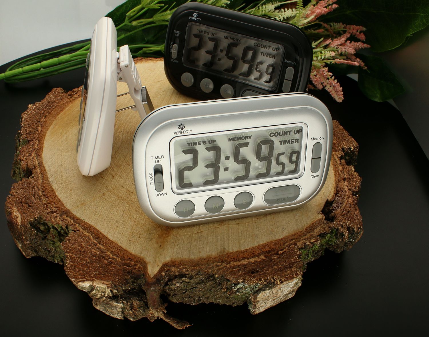 Minutnik kwarcowy cyfrowy z funkcją stopera biały TM89 BIAŁY.jpg